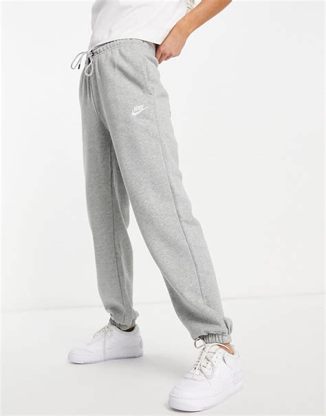 grey nike sweatpants